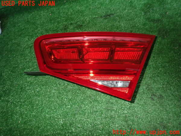 2UPJ-23091550]アウディ・A8 ハイブリッド(4HCHJA)右リアフィニッシャー 中古_m0001.jpg