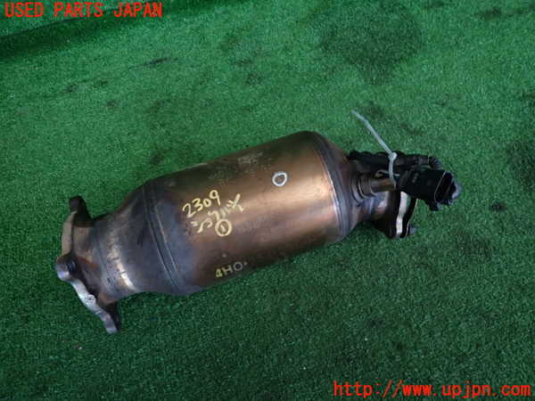 2UPJ-23092661]アウディ・A8 ハイブリッド(4HCHJA)触媒1 中古_m0001.jpg