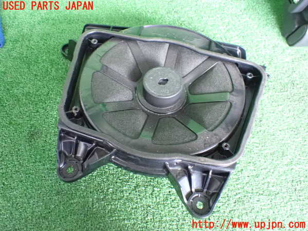 2UPJ-23096530]アウディ・A8 ハイブリッド(4HCHJA)ウーハー 中古_m0001.jpg
