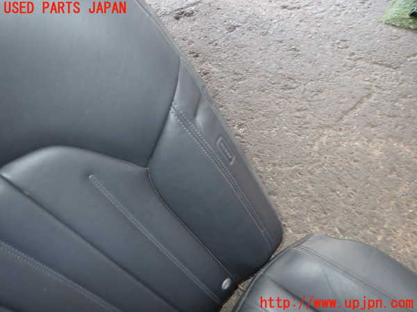 2UPJ-23097385]アウディ・A8 ハイブリッド(4HCHJA)リアシート 中古_m0003.jpg