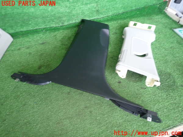 2UPJ-23097670]アウディ・A8 ハイブリッド(4HCHJA)左センターピラートリム 中古_m0001.jpg