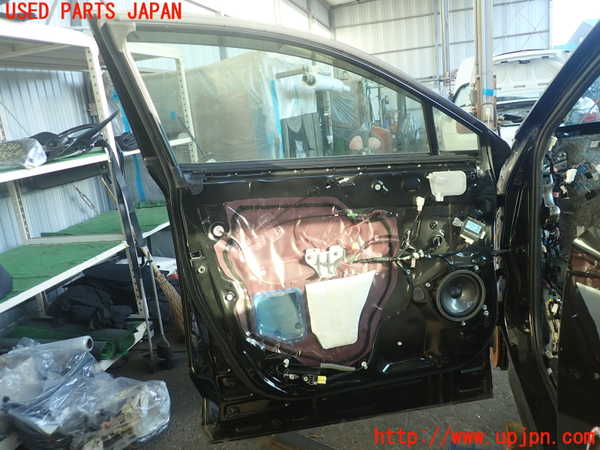 2UPJ-23101260]レクサス・NX300h(AYZ10)左前ドア 中古(43R-00035 M2H5K)_m0005.jpg