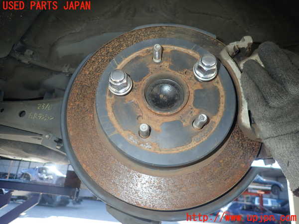 2UPJ-23104305]レクサス・NX300h(AYZ10)左リアナックルハブ 中古_m0001.jpg