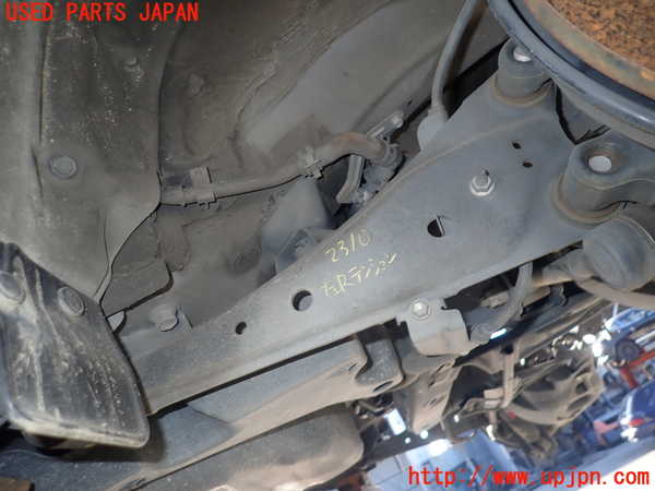 2UPJ-23105330]レクサス・NX300h(AYZ10)左リアテンションロッド 中古_m0001.jpg