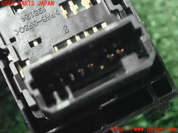 2UPJ-23106245]レクサス・NX300h(AYZ10)左前パワーウィンドウスイッチ 中古_m0004.jpg