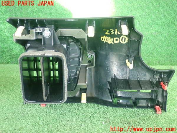 2UPJ-23107526]レクサス・NX300h(AYZ10)エアコン吹き出し口1 (右) 中古_m0003.jpg