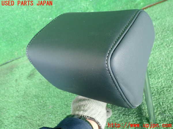 2UPJ-23107180]レクサス・NX300h(AYZ10)左2列目ヘッドレスト 中古_m0002.jpg