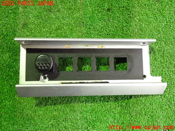 5UPJ-23117692]ロータス・エリーゼ(不明)内装トリム類2 中古_m0001.jpg