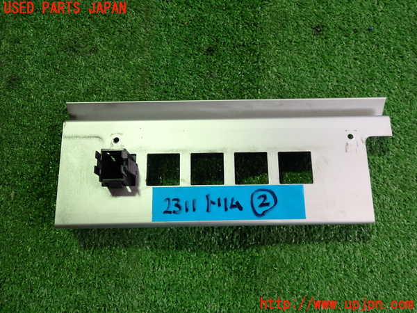 5UPJ-23117692]ロータス・エリーゼ(不明)内装トリム類2 中古_m0003.jpg