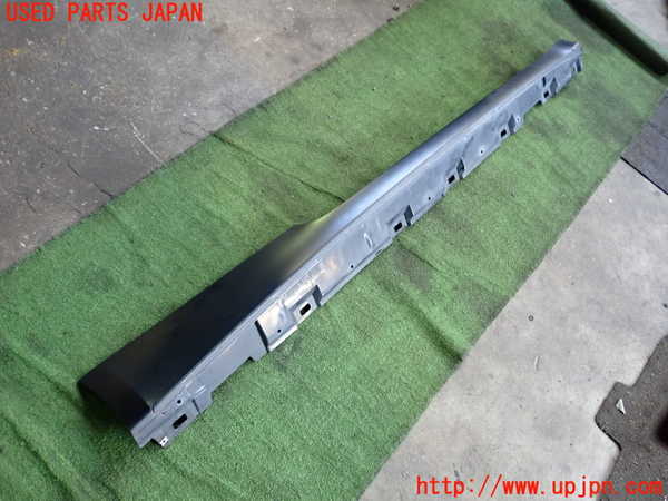 2UPJ-23121390]アウディ・A5 カブリオレ(F5CYRC)右サイドステップ 中古_m0001.jpg