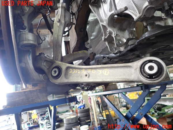 2UPJ-23125176]アウディ・A5 カブリオレ(F5CYRC)右フロントロアアーム1 中古_m0001.jpg