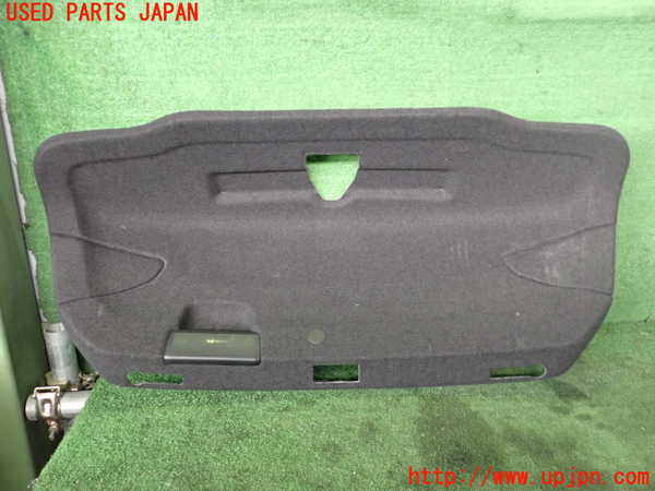 2UPJ-23121504]アウディ・A5 カブリオレ(F5CYRC)トランク内トリム 中古_m0001.jpg