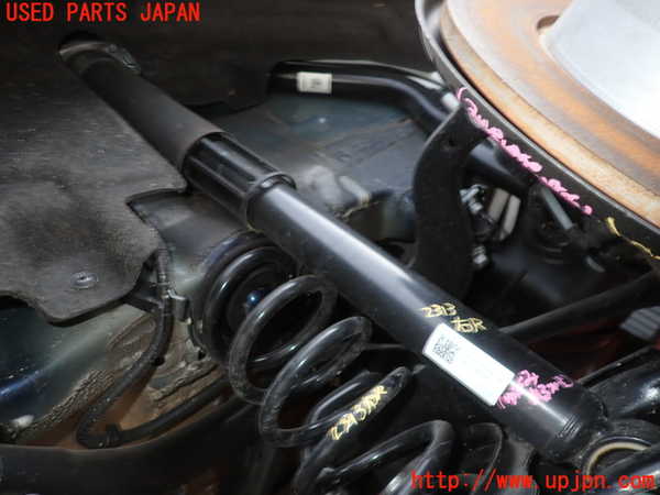 2UPJ-23135070]VW ゴルフ ヴァリアント(CDDFYV)右リアショックアブソーバー 中古_m0001.jpg