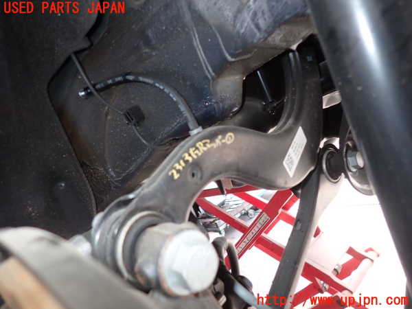 2UPJ-23135156]VW ゴルフ ヴァリアント(CDDFYV)左リアアッパーアーム1 中古_m0001.jpg