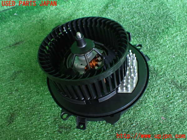 2UPJ-23136095]VW ゴルフ ヴァリアント(CDDFYV)ブロアファン(ブロアーファン) 中古_m0002.jpg