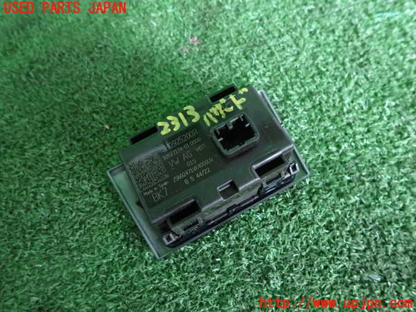 2UPJ-23136290]VW ゴルフ ヴァリアント(CDDFYV)ハザードスイッチ 中古_m0002.jpg