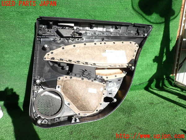 2UPJ-23131324]VW ゴルフ ヴァリアント(CDDFYV)左後ドア内張り 中古_m0003.jpg
