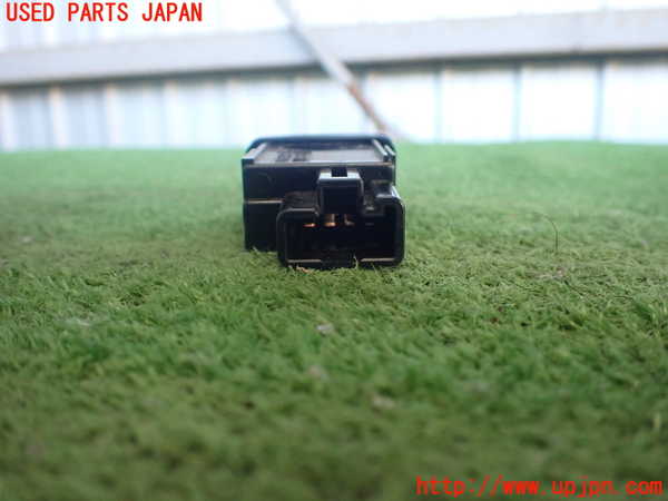 2UPJ-23146310]クラウン ハイブリッド(AZSH21)スイッチ5 (フューエル) 中古_m0003.jpg