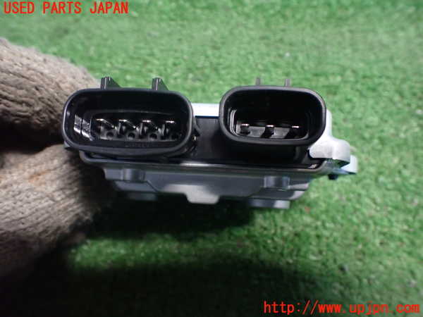 2UPJ-23146151]クラウン ハイブリッド(AZSH21)コンピューター6 (フューエルポンプコントロール) 中古_m0002.jpg
