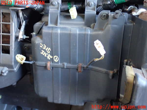 2UPJ-23156081]ランクル70系(BJ74V(改))エバポレーター1 中古_m0001.jpg