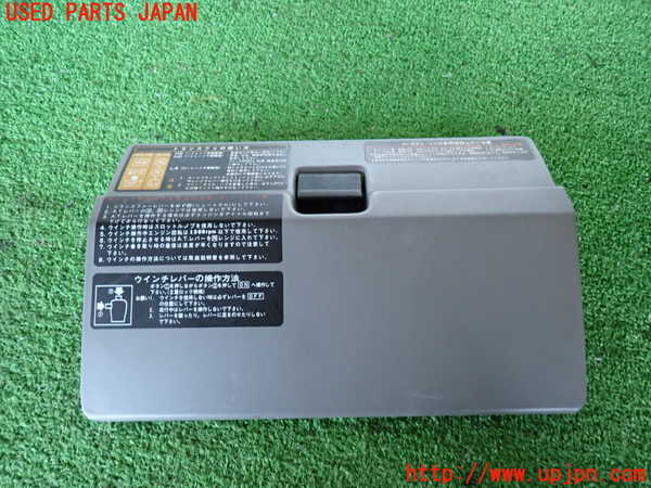 2UPJ-23157516]ランクル70系(BJ74V(改))グローブボックス1 中古_m0001.jpg