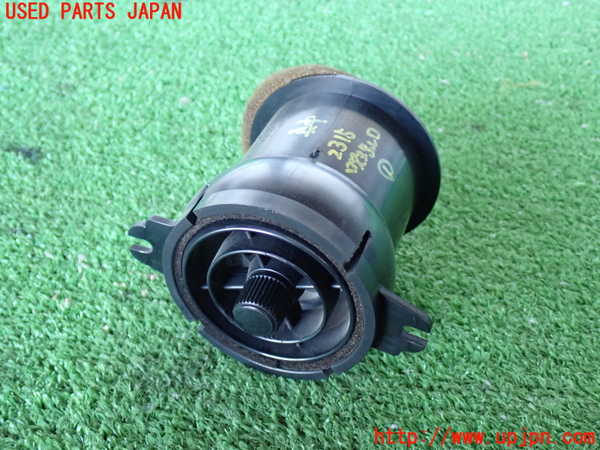 2UPJ-23157526]ランクル70系(BJ74V(改))エアコン吹き出し口1 (真中) 中古_m0001.jpg