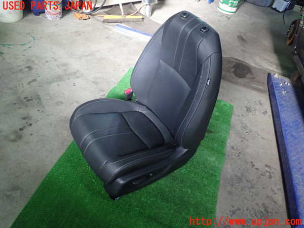 5UPJ-23167065]シビック セダン(FC1)助手席シート 中古_m0001.jpg