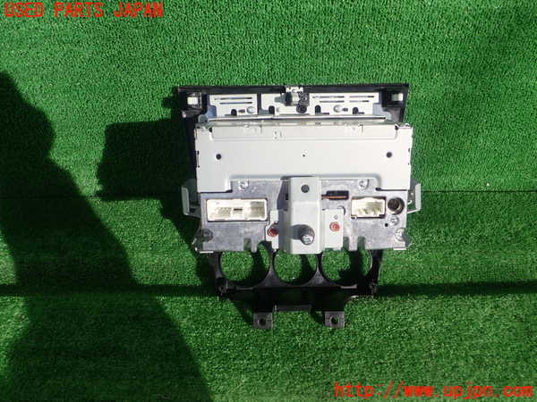 1UPJ-23176480]RX-8(SE3P)CDプレーヤー 中古_m0002.jpg