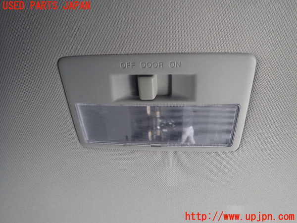 5UPJ-23176412]RX-8(SE3P)ルームランプ2（2列目） 中古_m0001.jpg