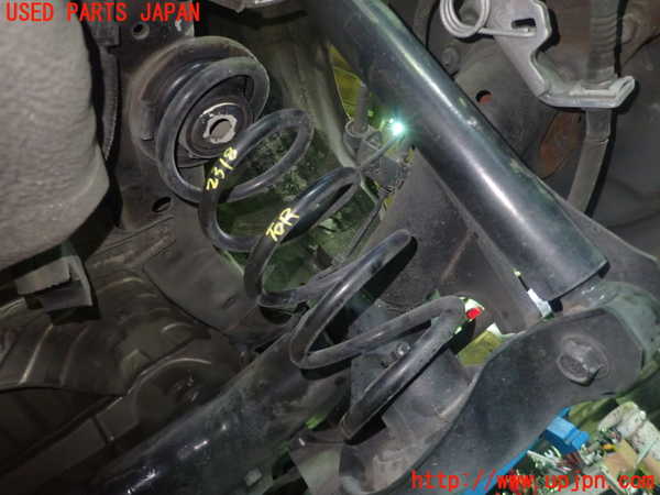 5UPJ-23185100]シビック タイプR ユーロ(FN2)右リアスプリング 中古_m0001.jpg