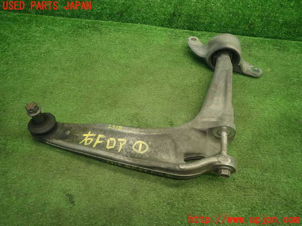 5UPJ-23185176]シビック タイプR ユーロ(FN2)右フロントロアアーム1 中古_m0001.jpg