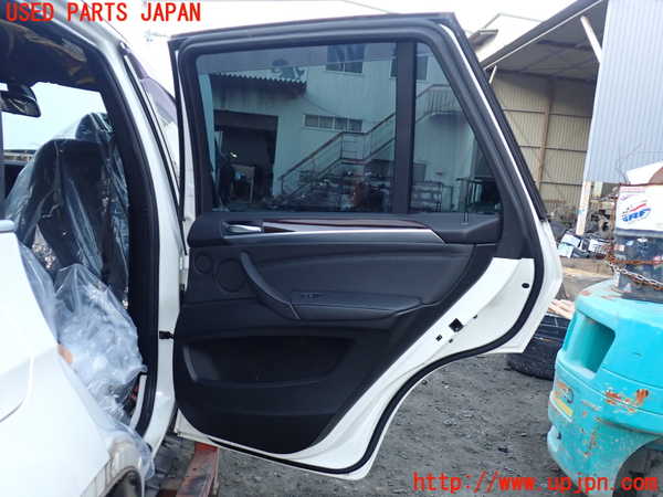 1UPJ-23191290]BMW X5(ZV30S E70)右後ドア 43R-004529 中古_m0004.jpg