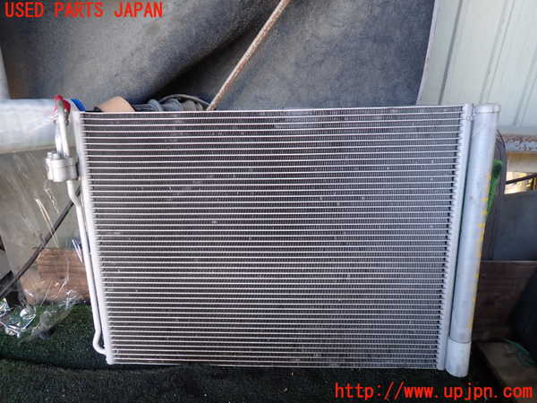 1UPJ-23196031]BMW X5(ZV30S E70)エアコンコンデンサー1 中古_m0001.jpg
