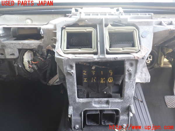 1UPJ-23196081]BMW X5(ZV30S E70)エバポレーター1 中古_m0001.jpg