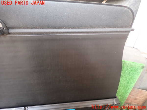 1UPJ-23197761]BMW X5(ZV30S E70)トノカバー1 中古_m0002.jpg