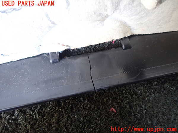 1UPJ-23191578]BMW X5(ZV30S E70)バックドア内張り 中古_m0005.jpg