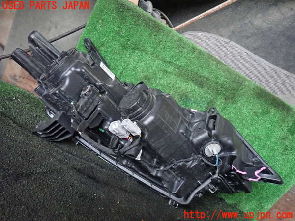 1UPJ-23201132]アウトランダー(GF8W)左ヘッドライト HID 中古_m0003.jpg