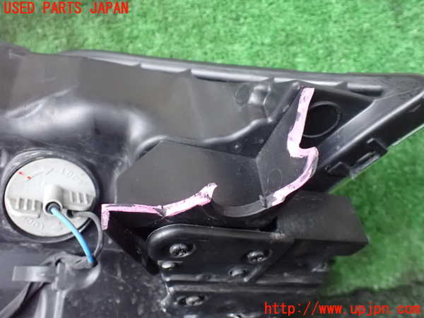 1UPJ-23201132]アウトランダー(GF8W)左ヘッドライト HID 中古_m0004.jpg