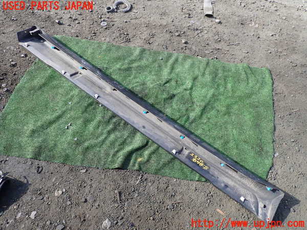 1UPJ-23201390]アウトランダー(GF8W)右サイドステップ 中古_m0002.jpg