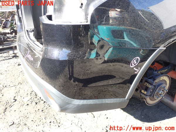 5UPJ-23201610]アウトランダー(GF8W)リアバンパー 中古_m0003.jpg