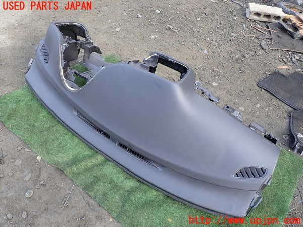 5UPJ-23207505]アウトランダー(GF8W)ダッシュボード 中古_m0004.jpg