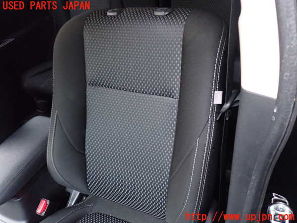 5UPJ-23207065]アウトランダー(GF8W)助手席シート 中古_m0002.jpg