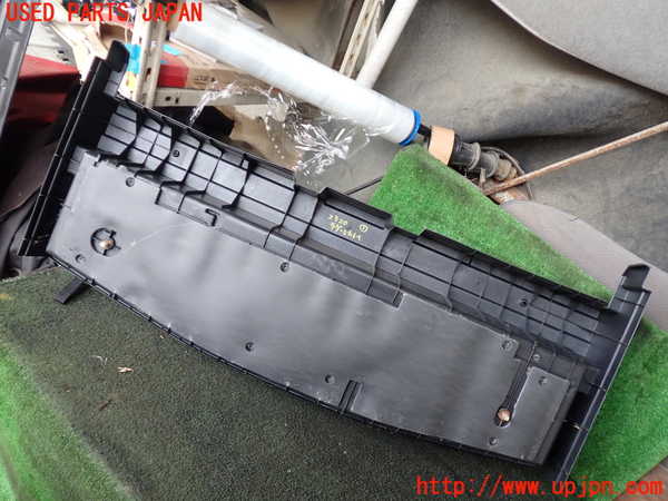 5UPJ-23207771]アウトランダー(GF8W)ラゲッジトレイ1 中古_m0002.jpg