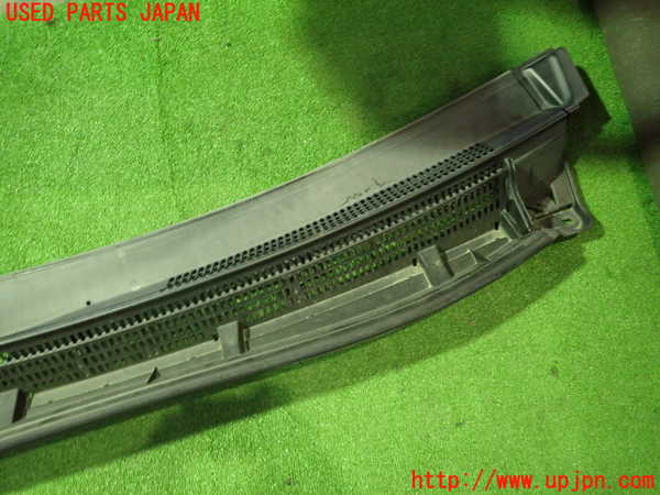 5UPJ-23211190]プリウスα(ZVW41W)カウルトップ 中古_m0002.jpg