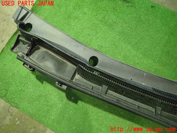 5UPJ-23211190]プリウスα(ZVW41W)カウルトップ 中古_m0003.jpg