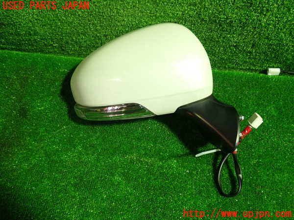 1UPJ-23211210]プリウスα(ZVW41W)右ドアミラー 中古_m0001.jpg