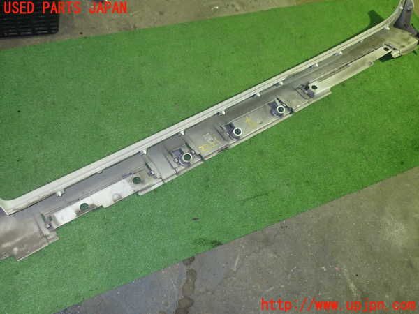 1UPJ-23211390]プリウスα(ZVW41W)右サイドステップ 中古_m0005.jpg