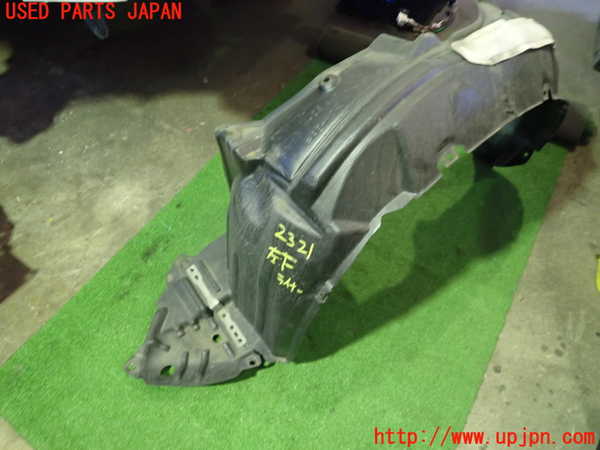 1UPJ-23211092]プリウスα(ZVW41W)左前フェンダーライナー 中古_m0001.jpg