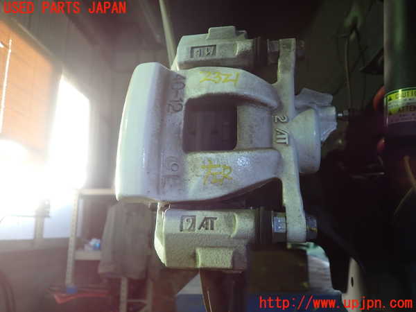 5UPJ-23214095]プリウスα(ZVW41W)左リアキャリパー 中古_m0001.jpg
