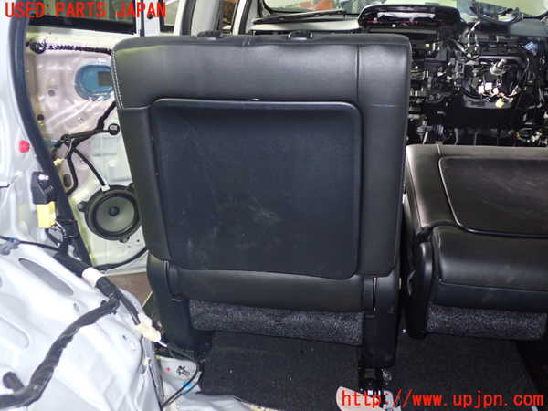 5UPJ-23217175]プリウスα(ZVW41W)左2列目シート 中古_m0004.jpg